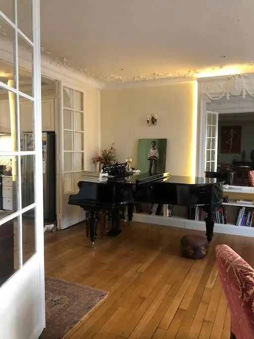 Maison Avec Jardin, Paris Centre, 5 Chambres Villa