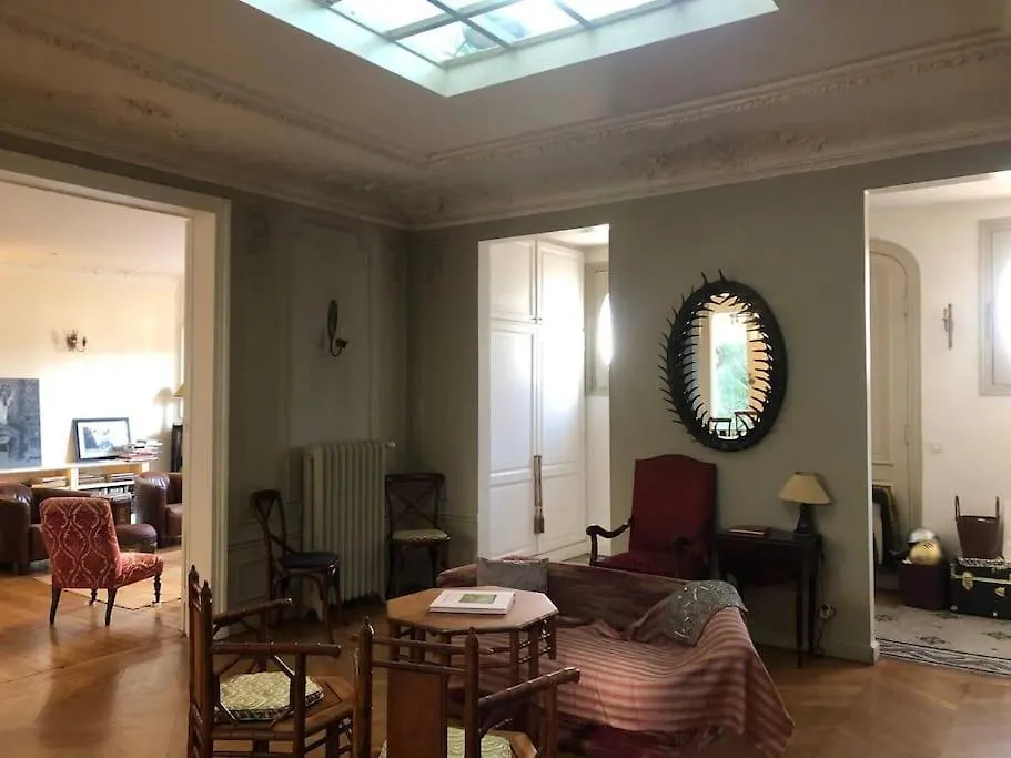 Maison Avec Jardin, Paris Centre, 5 Chambres Villa