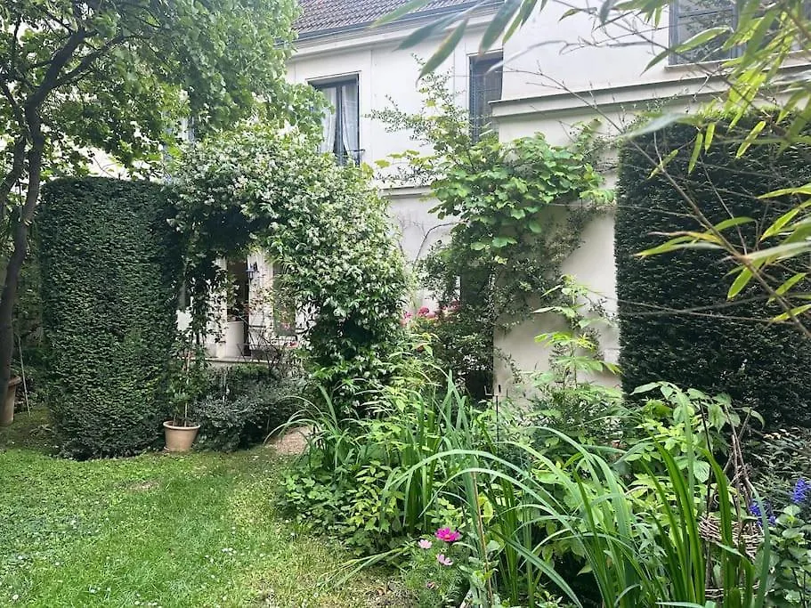 Villa Maison Avec Jardin, Paris Centre, 5 Chambres France