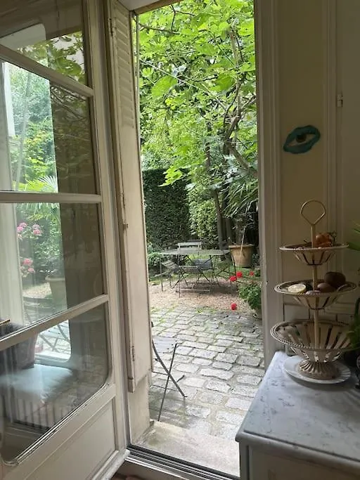 Villa Maison Avec Jardin, Paris Centre, 5 Chambres
