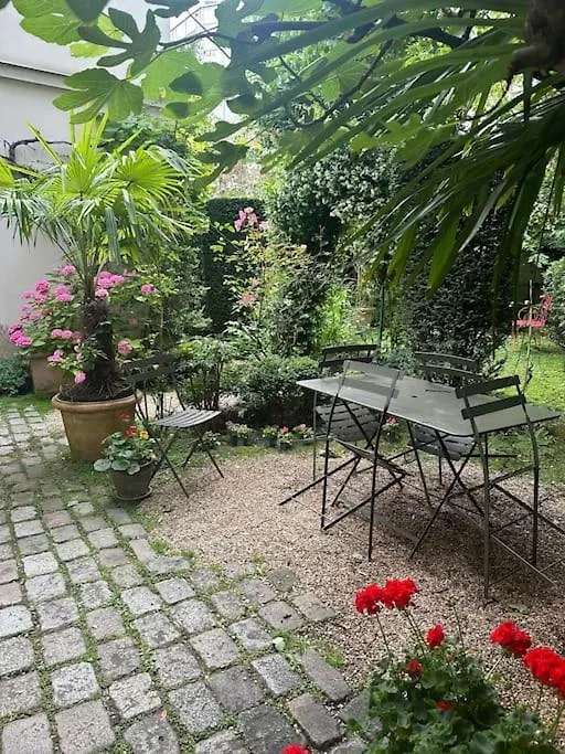 Maison Avec Jardin, Paris Centre, 5 Chambres Villa
