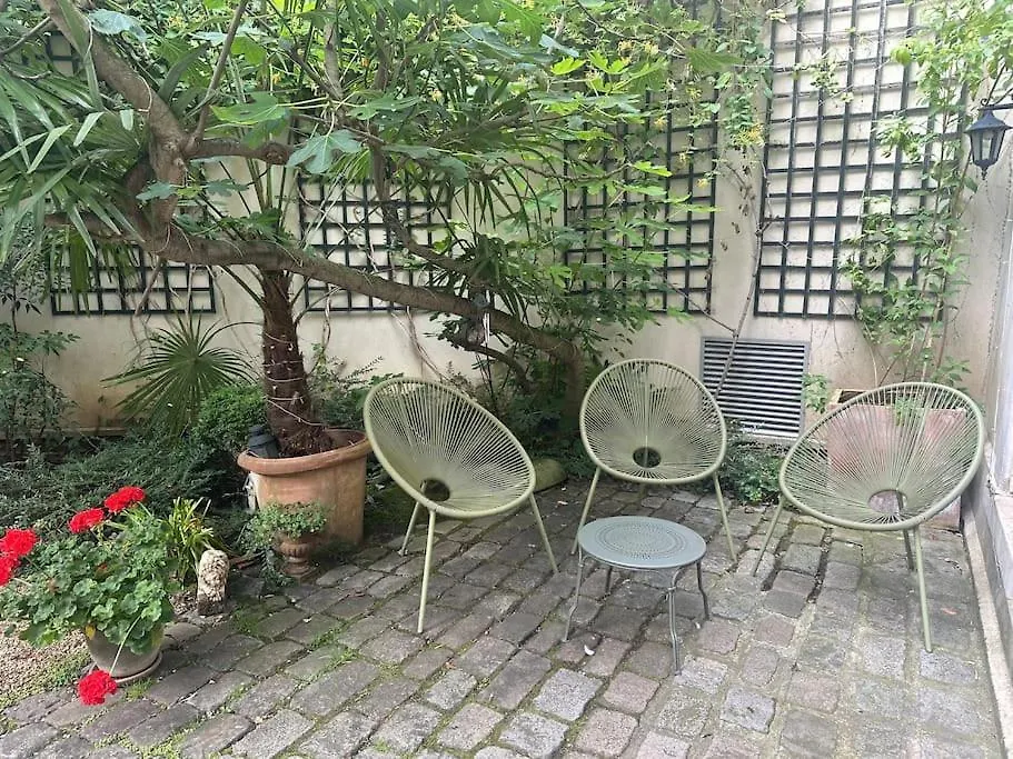 Maison Avec Jardin, Paris Centre, 5 Chambres
