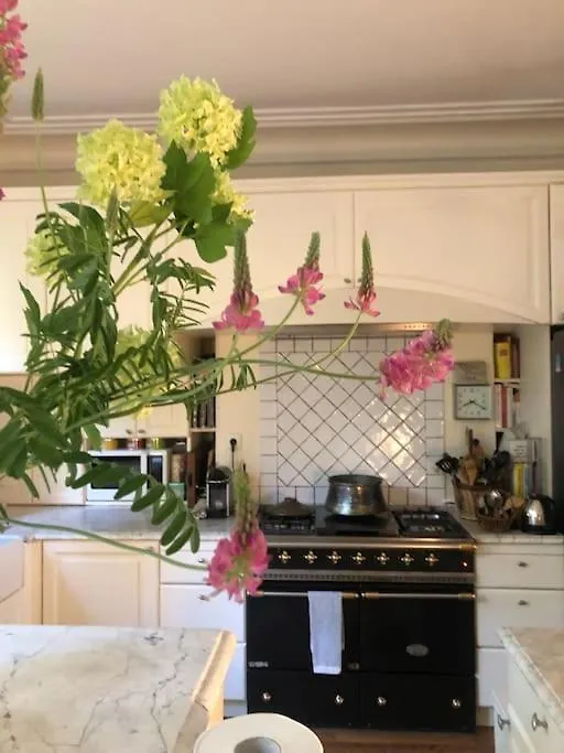 Maison Avec Jardin, Paris Centre, 5 Chambres Villa