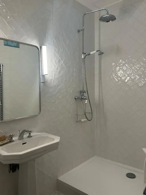 Maison Avec Jardin, Paris Centre, 5 Chambres Frankrig